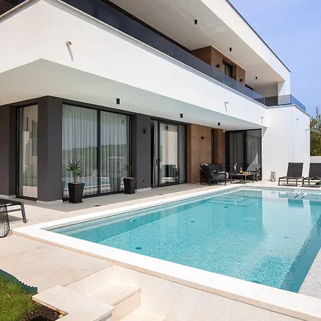 Infinity Gem - Managed By Travel Istria Willa Medulin