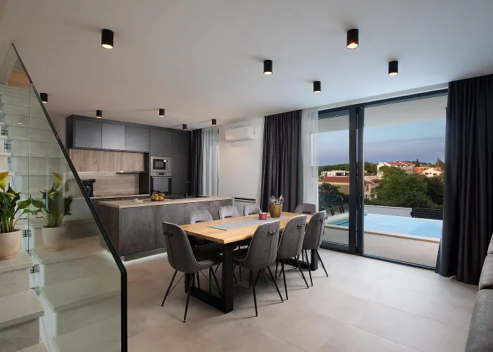 Infinity Gem Villa *